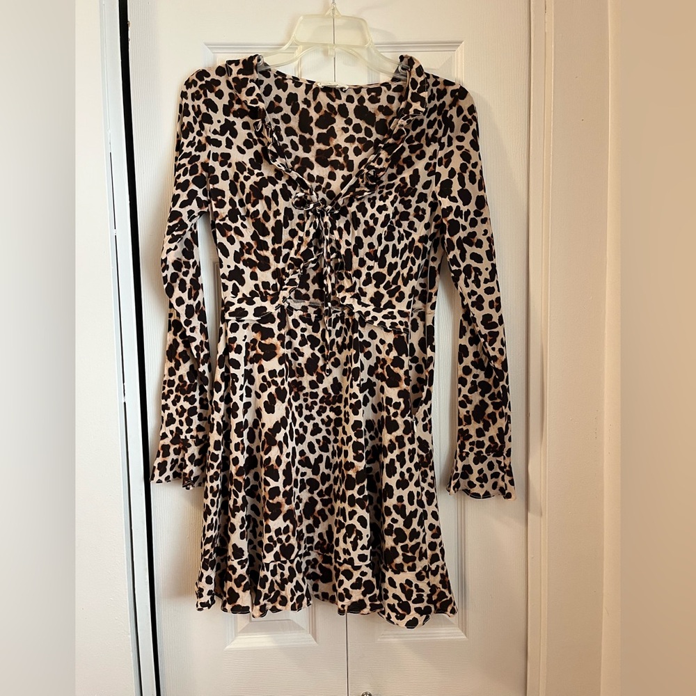 For Love and Lemons Leo Keyhole Mini Dress size small animal print silk blend - Picture 3 of 11